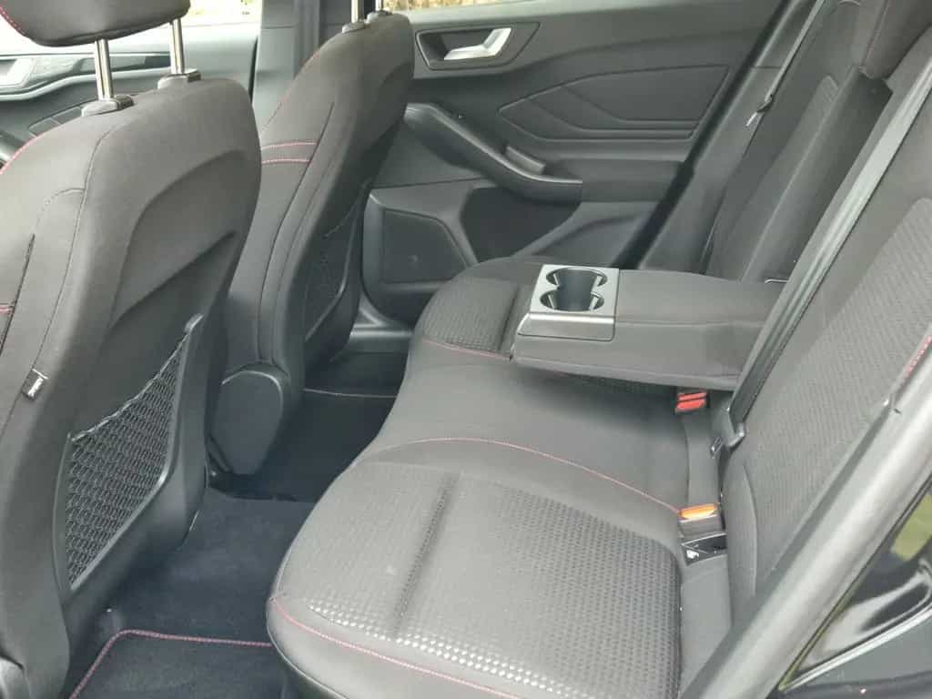 Ford Focus Turnier ST-Line X MHEV*HEAD-UP*AHK*LED* 08/2023-photo-36