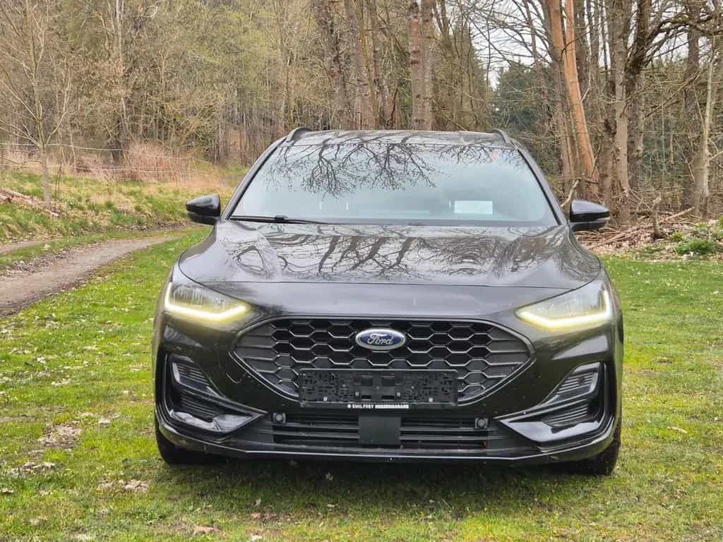 Ford Focus Turnier ST-Line X MHEV*HEAD-UP*AHK*LED* 08/2023-photo-3