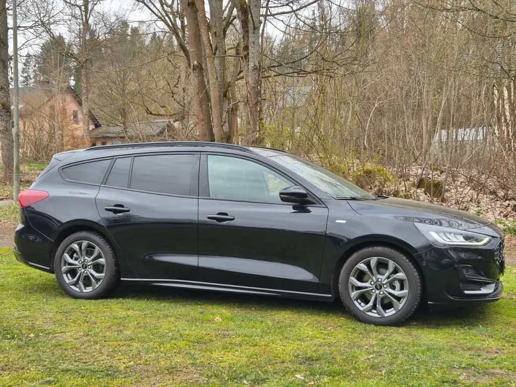 Ford Focus Turnier ST-Line X MHEV*HEAD-UP*AHK*LED* 08/2023-photo-6
