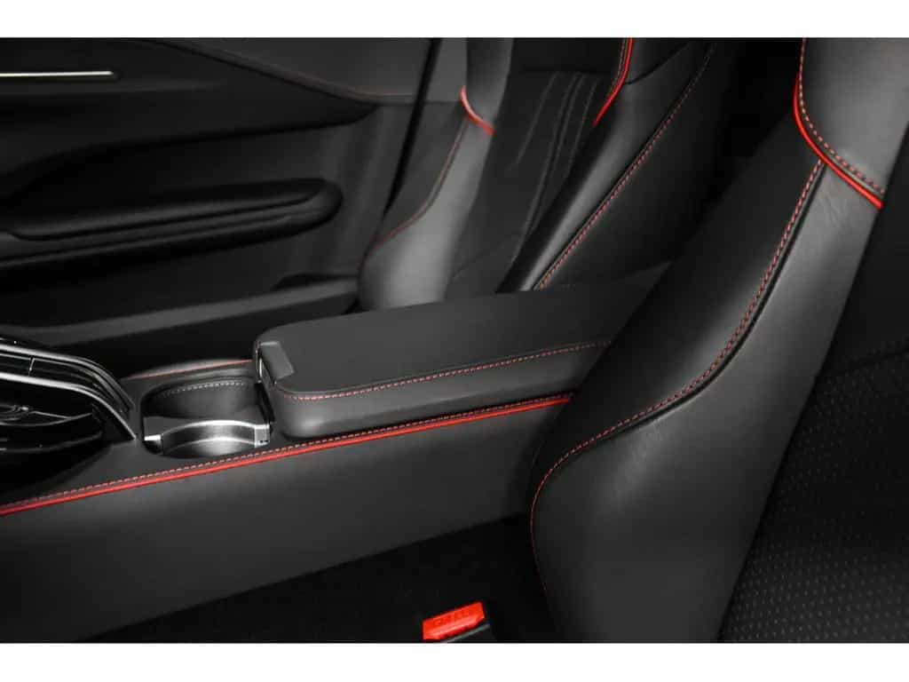 Aston Martin Vantage V8 Coupé 07/2025-photo-22
