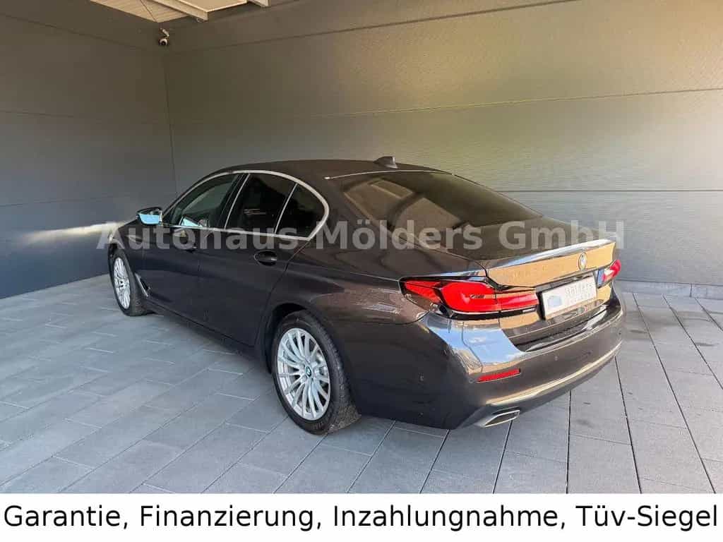 BMW 5 Series 520 d Luxury Line*Garantie*Laser*Navi*359€ mtl. 04/2023-photo-4