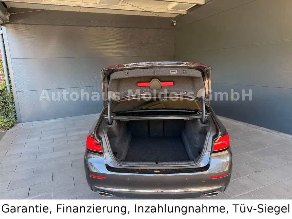 BMW 5 Series 520 d Luxury Line*Garantie*Laser*Navi*359€ mtl. 04/2023-photo-9