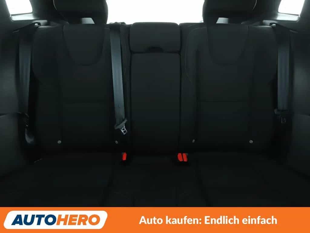 Volvo V40 2.0 T2 Kinetic *NAVI*LED*TEMPO*PDC*SHZ* 12/2016-photo-15