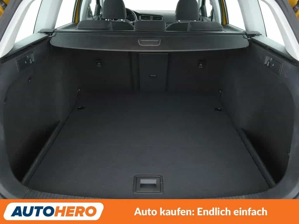 Volkswagen Golf VII 1.4 TSI Comfortline BMT*NAVI*LED*PDC* 06/2017-photo-17