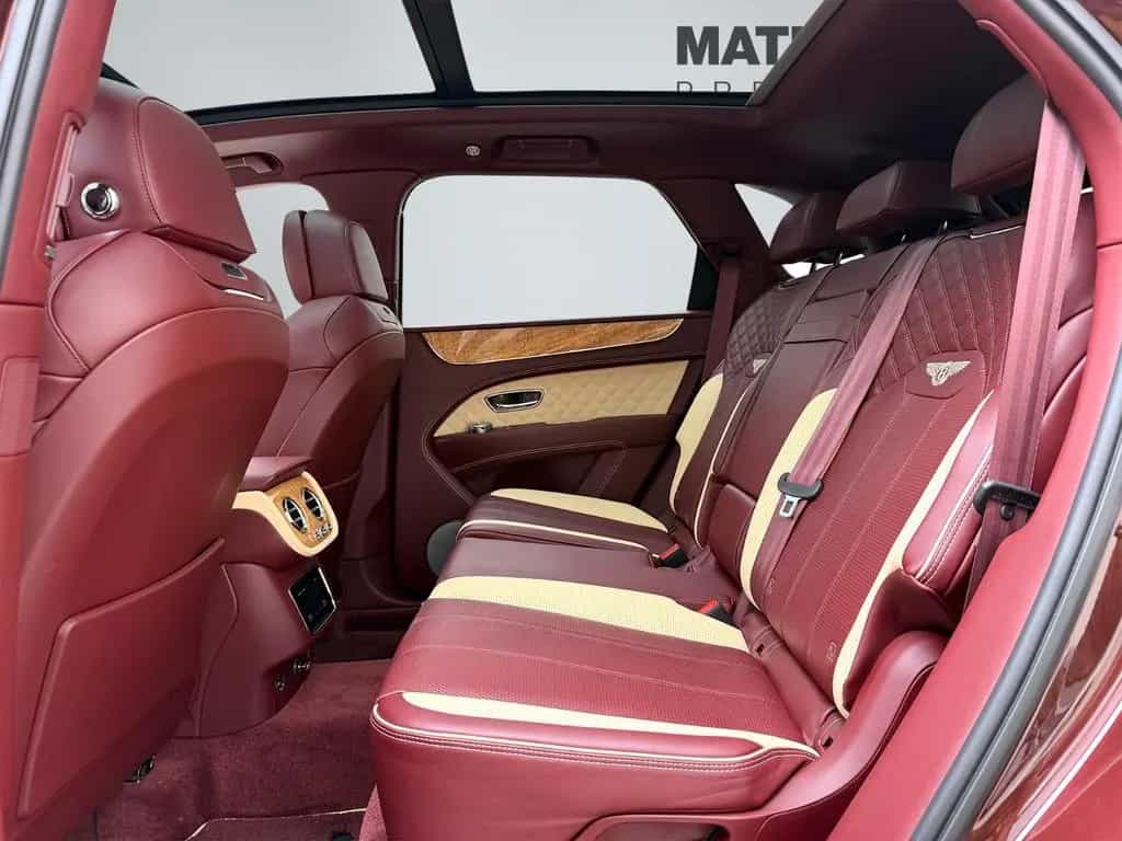 Bentley Bentayga V8 S Standheizung 1.Hand NightVision 08/2022-photo-23