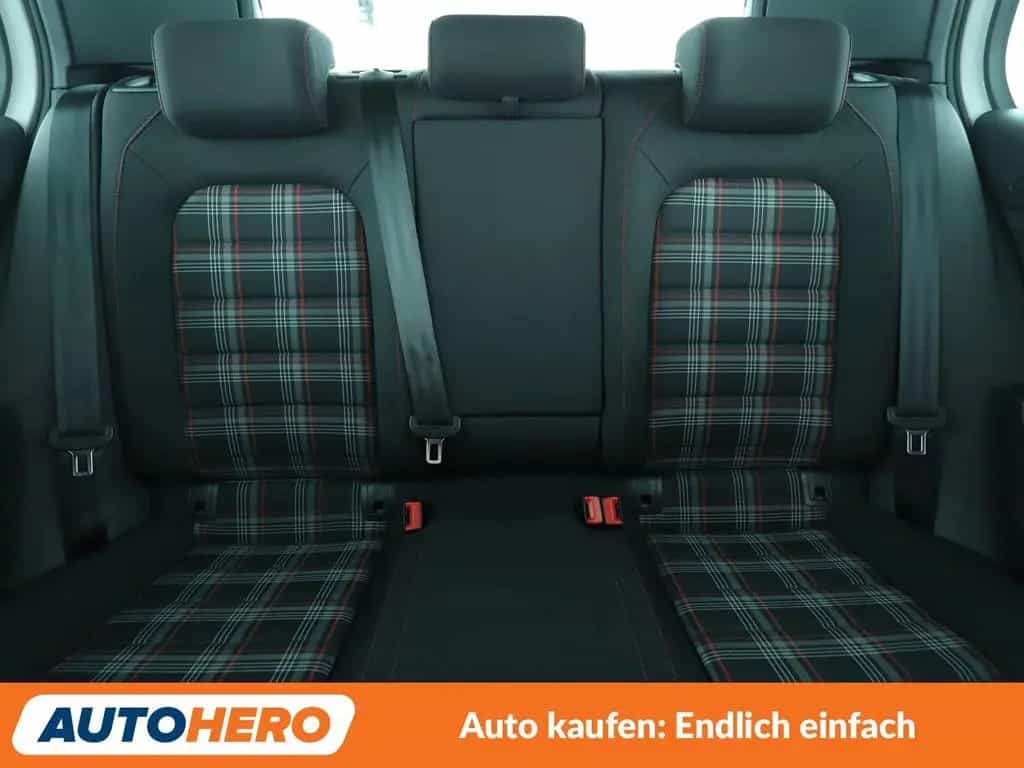 Volkswagen Golf VII 2.0 TSI GTI BMT Aut.*NAVI*LED*ACC*CAM* 01/2018-photo-15