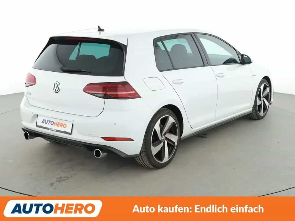 Volkswagen Golf VII 2.0 TSI GTI BMT Aut.*NAVI*LED*ACC*CAM* 01/2018-photo-5