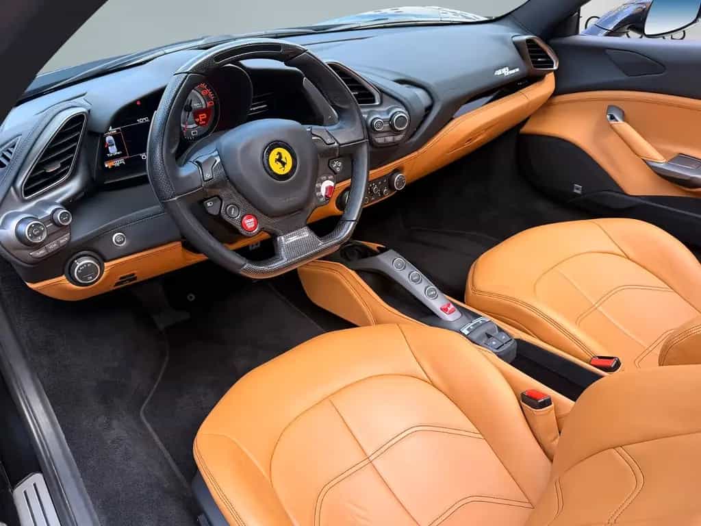 Ferrari 488 Spider Carbon LIFT Camera German Spec. 08/2018-photo-10