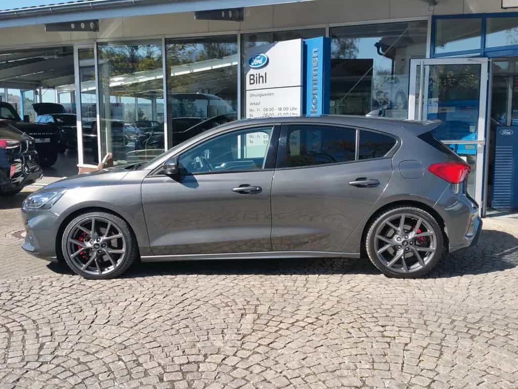 Ford Focus ST Styling-Paket Performance-P. Techno.P. 09/2020-photo-2