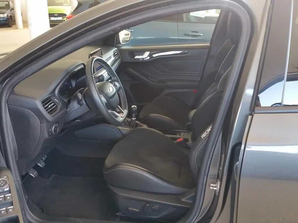 Ford Focus ST Styling-Paket Performance-P. Techno.P. 09/2020-photo-4