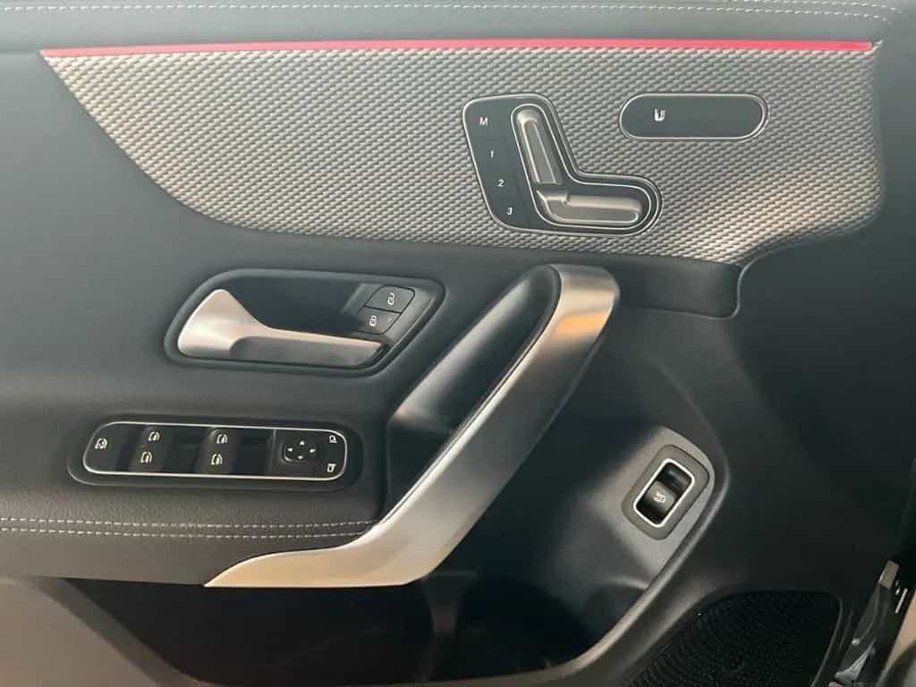 Mercedes-Benz CLA-Class 250 Progressive Shooting Brake 360 ACC AHK 02/2023-photo-16