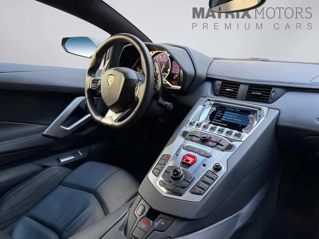 Lamborghini Aventador LP 700-4 | Lift Carbon Kamera Capristo 02/2012-photo-2