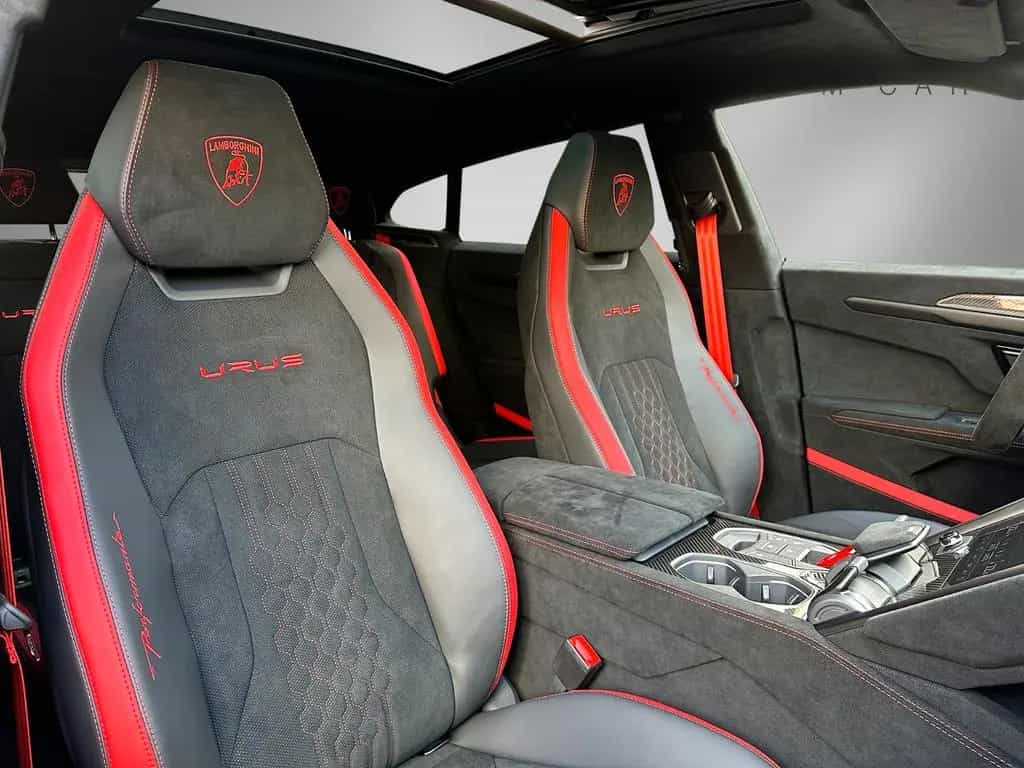 Lamborghini Urus Performante Carbon Production COC 2025 !! 03/2025-photo-13