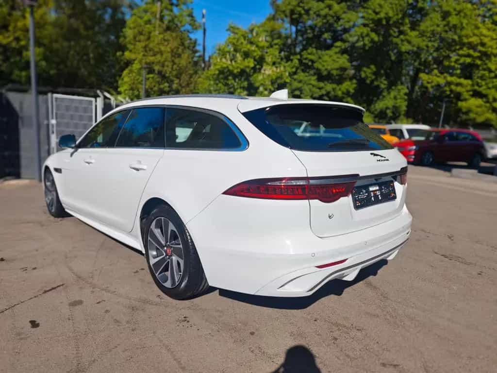 Jaguar XF SPORTBRAKE AWD*R-DYNAMIC*2.HD*LED*LEDER*TOP* 05/2023-photo-6