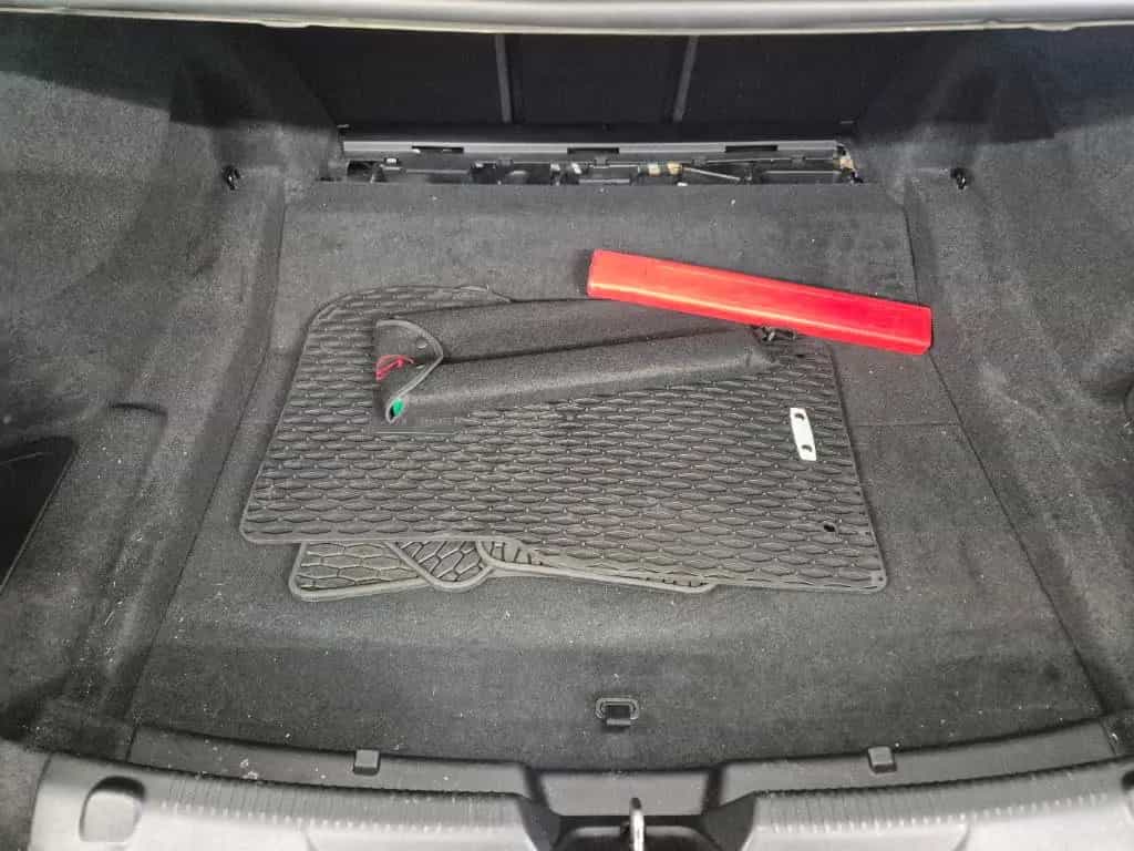 Jaguar XE 2.0D R-DYNAMIC Sport*NAVI*LED*ACC*1.HAND* 10/2018-photo-11