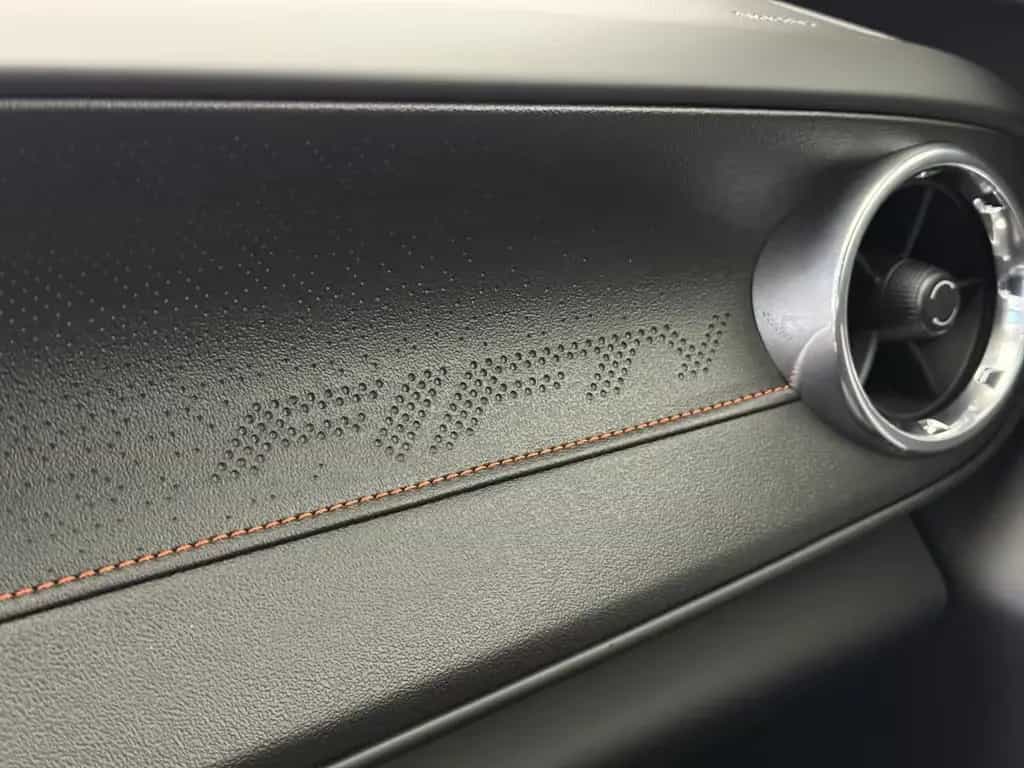 Chevrolet Camaro 6.2 V8 50th Anniversary|2.Hand|deutsch| 07/2017-photo-15