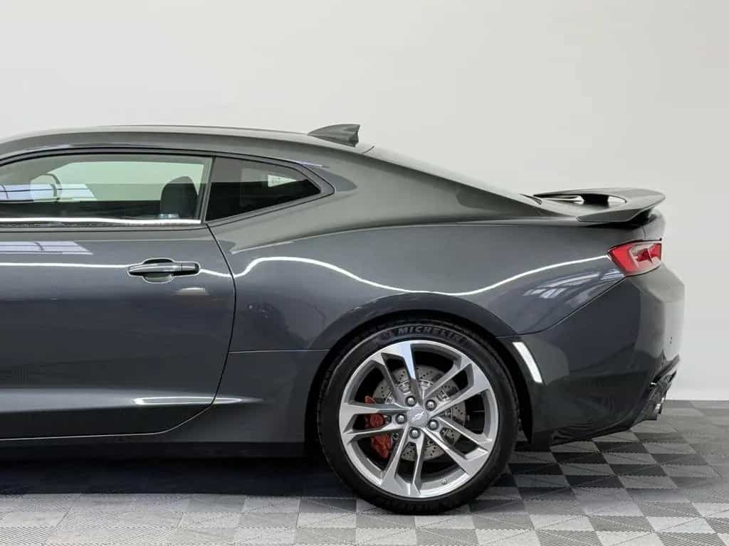 Chevrolet Camaro 6.2 V8 50th Anniversary|2.Hand|deutsch| 07/2017-photo-32