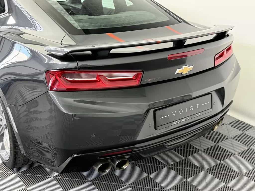 Chevrolet Camaro 6.2 V8 50th Anniversary|2.Hand|deutsch| 07/2017-photo-34