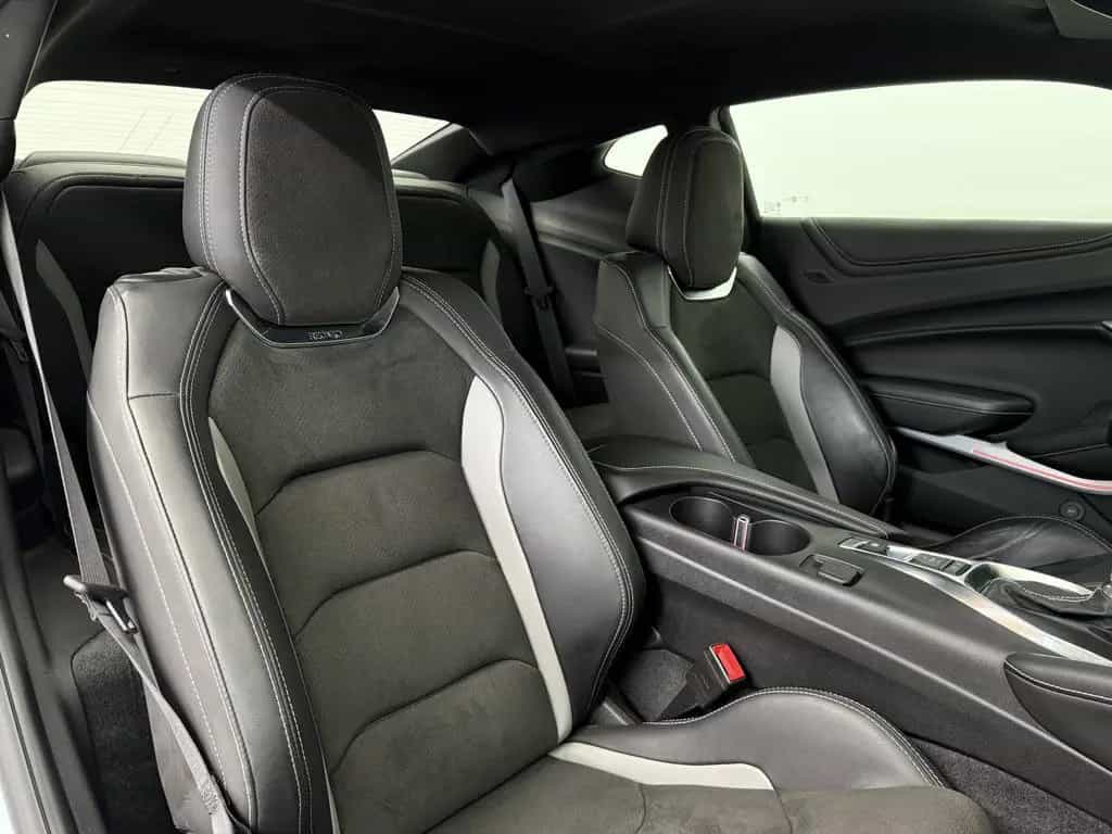 Chevrolet Camaro 6.2 V8|2.Hand|deutsch|HuD|Bose|Kamera| 10/2017-photo-13
