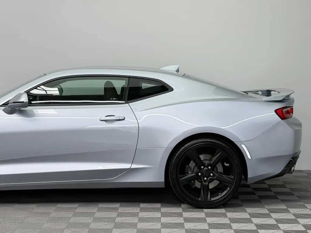 Chevrolet Camaro 6.2 V8|2.Hand|deutsch|HuD|Bose|Kamera| 10/2017-photo-38