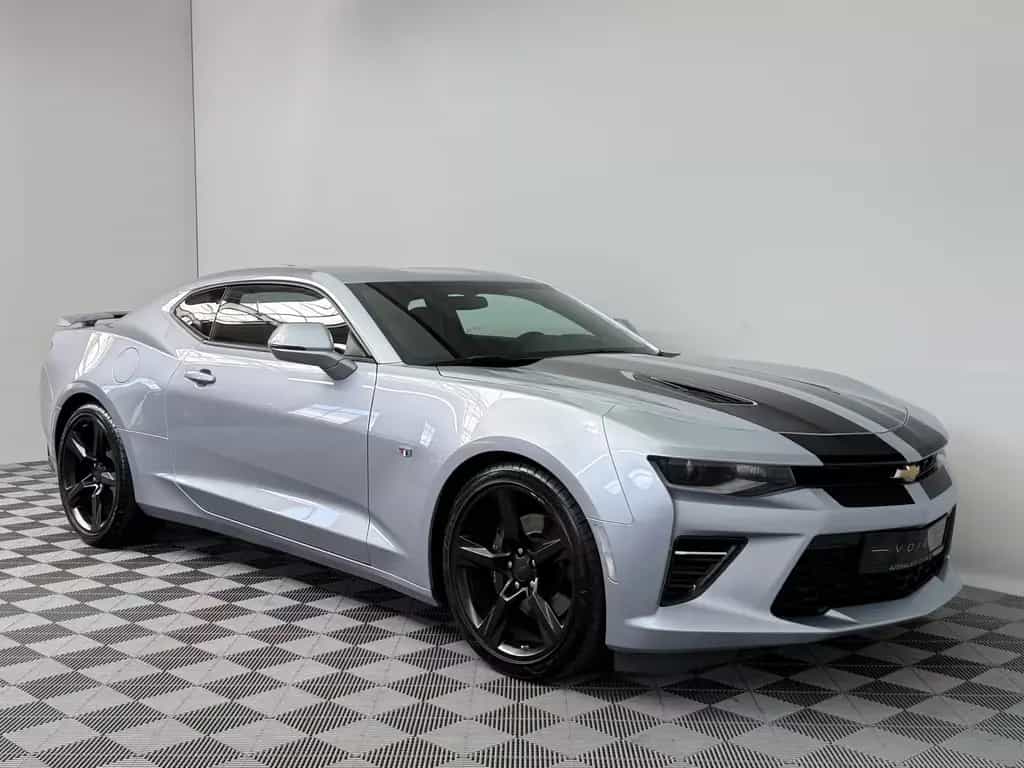 Chevrolet Camaro 6.2 V8|2.Hand|deutsch|HuD|Bose|Kamera| 10/2017-photo-4