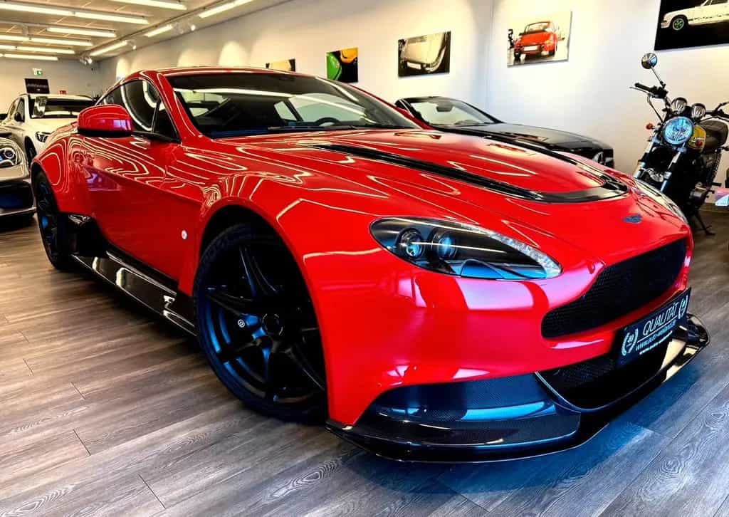 Aston Martin V12 Vantage GT12 06/2015-photo-6