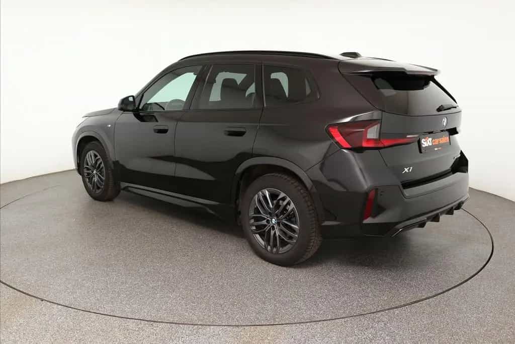 BMW X1 xDrive23d M Sport|HUD|PANO|ACC|el.Ledersitze 05/2023-photo-3