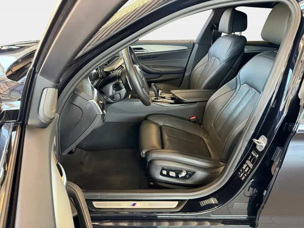 BMW 5 Series 530d xDrive Touring Aut. M Sport+HuD+ACC+LED+AHK 09/2019-photo-9