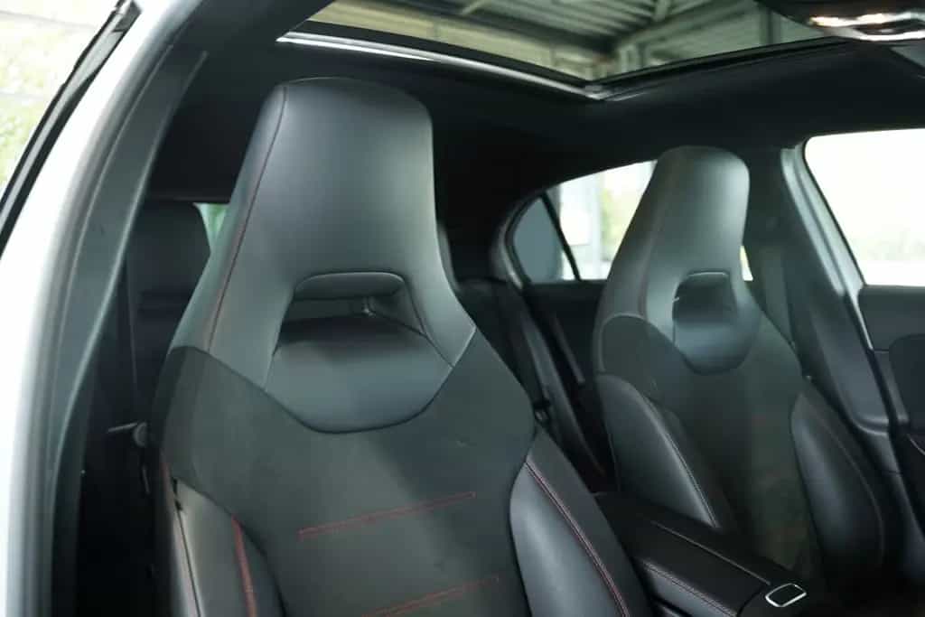 Mercedes-Benz A-Class 35 AMG 4M *2.HD *19 *Pano *Night *Track.P 05/2019-photo-17