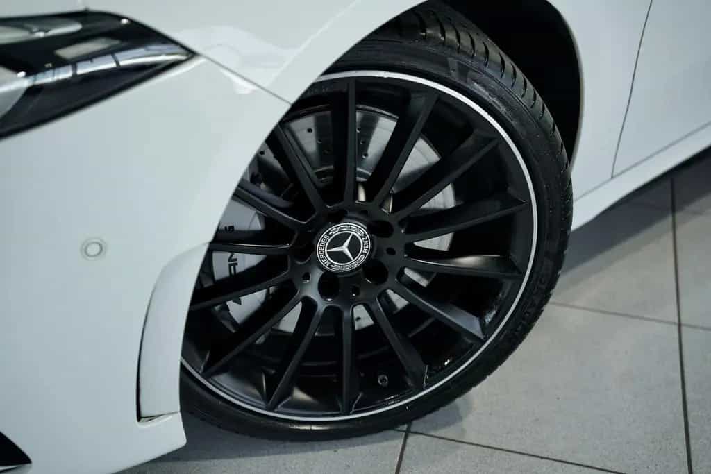 Mercedes-Benz A-Class 35 AMG 4M *2.HD *19 *Pano *Night *Track.P 05/2019-photo-2