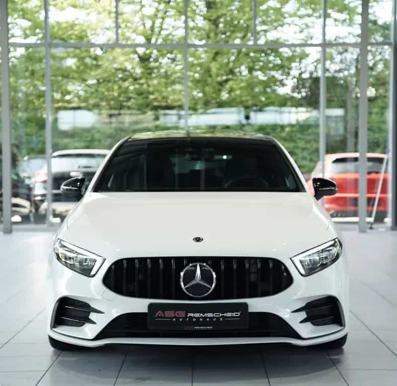 Mercedes-Benz A-Class 35 AMG 4M *2.HD *19 *Pano *Night *Track.P 05/2019-photo-3