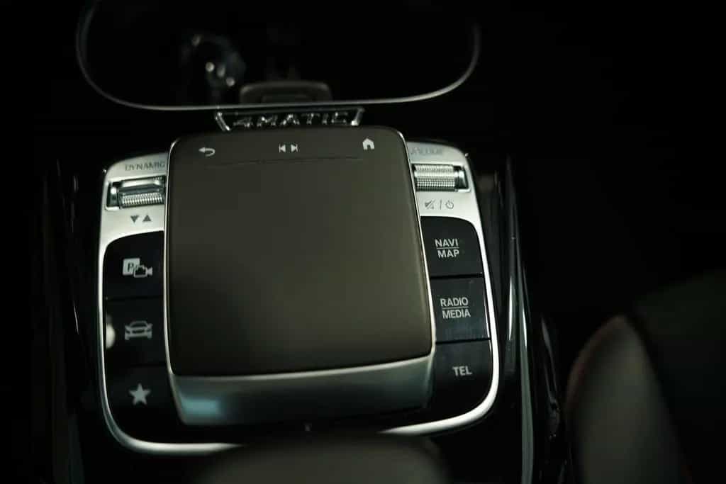 Mercedes-Benz A-Class 35 AMG 4M *2.HD *19 *Pano *Night *Track.P 05/2019-photo-36
