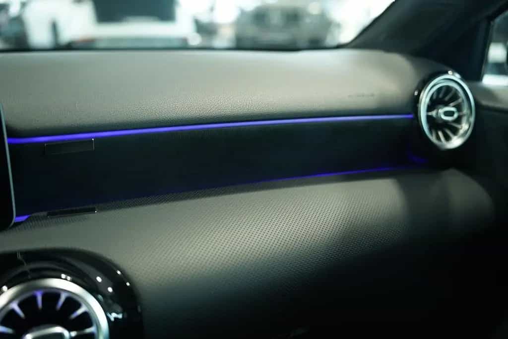 Mercedes-Benz A-Class 35 AMG 4M *2.HD *19 *Pano *Night *Track.P 05/2019-photo-47