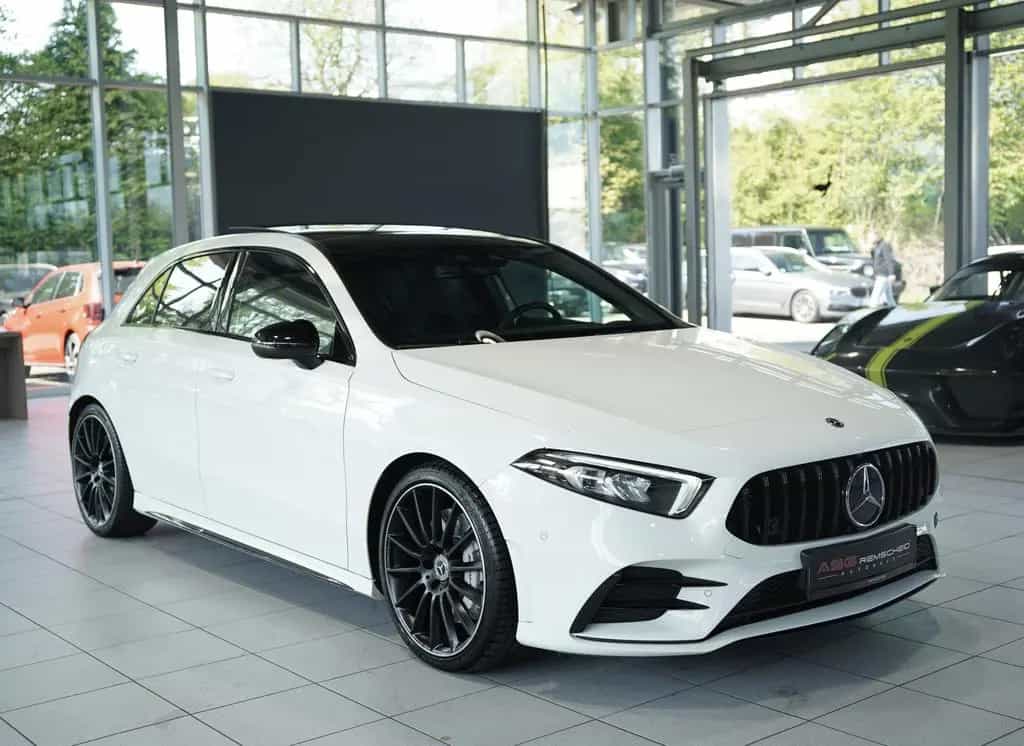 Mercedes-Benz A-Class 35 AMG 4M *2.HD *19 *Pano *Night *Track.P 05/2019-photo-5