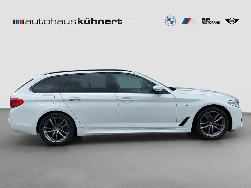 BMW 520 d Touring ///M-Sport 6-Gang NaviProf. HUD 02/2018-photo-6