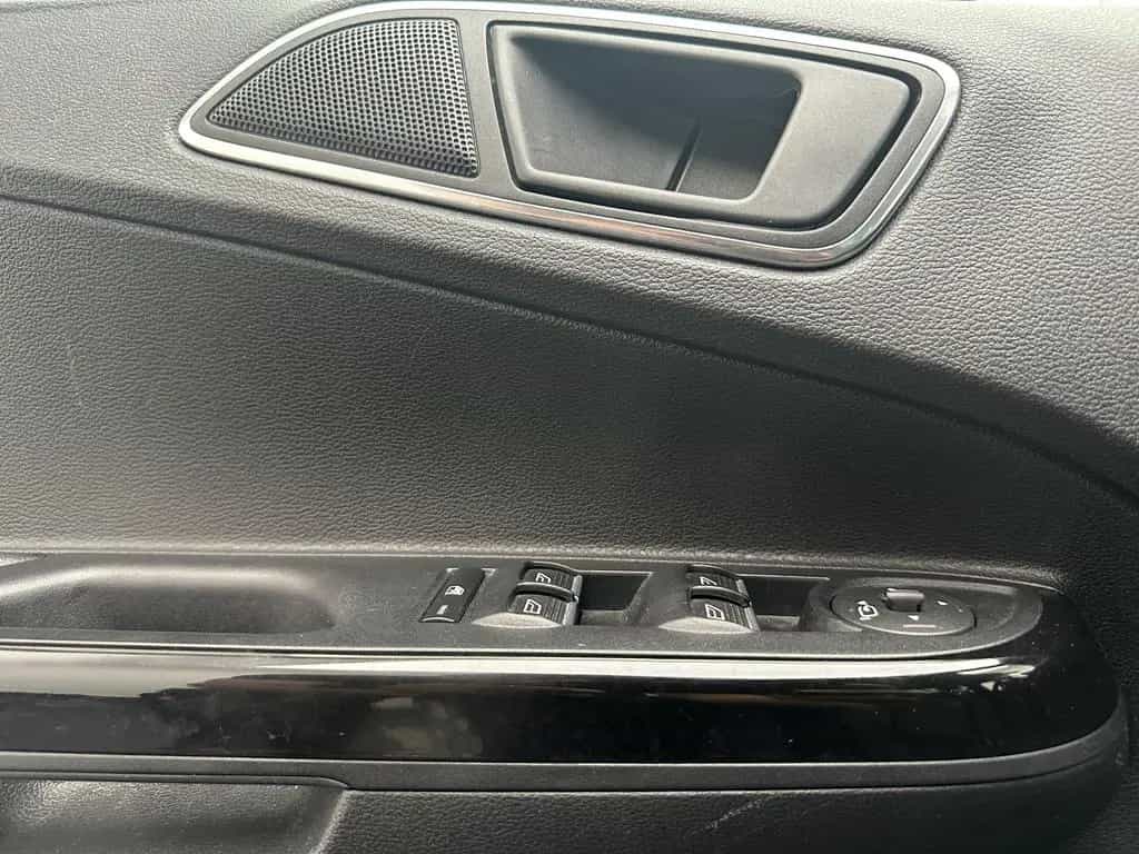 Ford B-Max Titanium "NAVI-CAM-MULTI-SITZH-TEMPO-ALU" 11/2016-photo-19