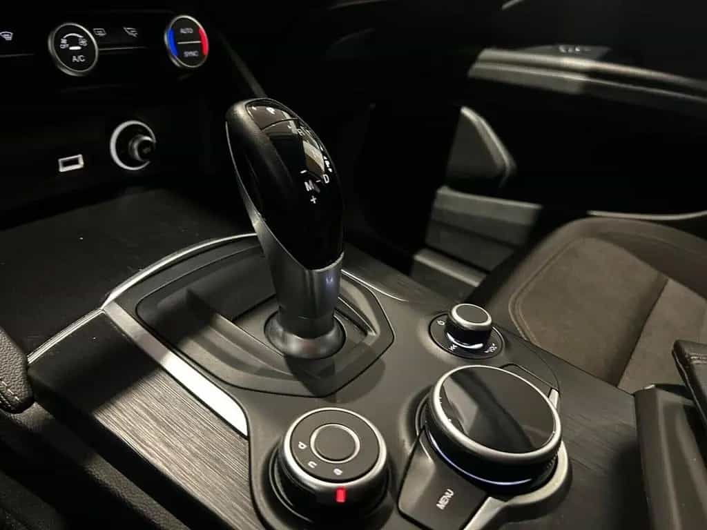 Alfa Romeo Stelvio 2.2 Turbodiesel 210 CV AT8 Q4 06/2018-photo-4