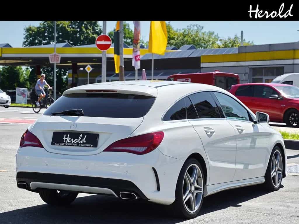 Mercedes-Benz CLA-Class 250 CLA -Klasse Shooting Brake CLA 250 10/2015-photo-2