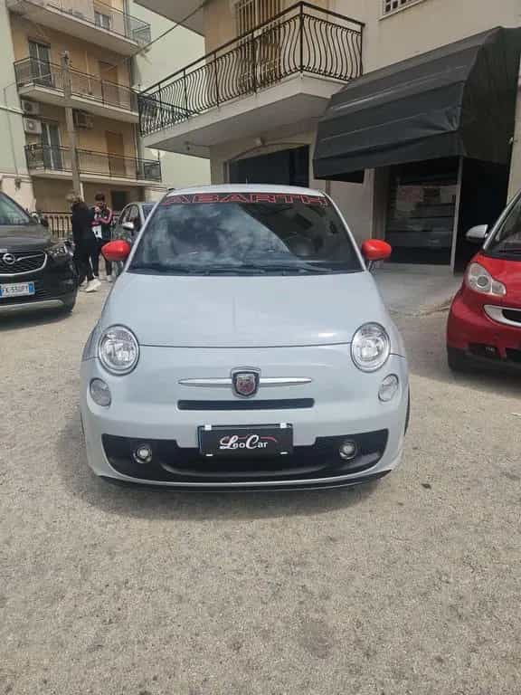 Abarth 500 1.4 Turbo T-Jet 09/2009-photo-2