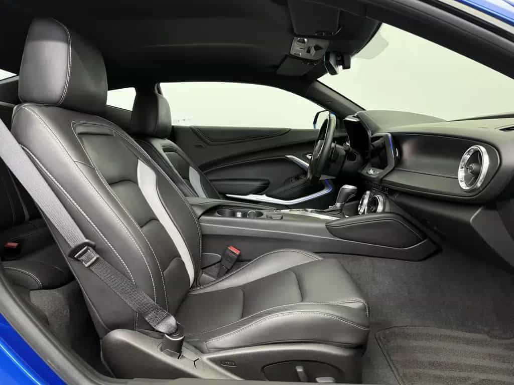Chevrolet Camaro V8 6.2|deutsch|Bose|Kamera|DAB|Xenon| 01/2018-photo-9