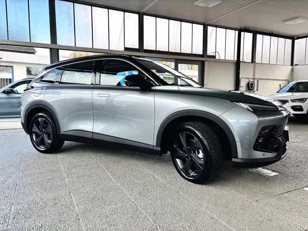 BAIC Beijing X55 1.5 T Automatik ACC LED PANO AHK ALL 02/2025-photo-4