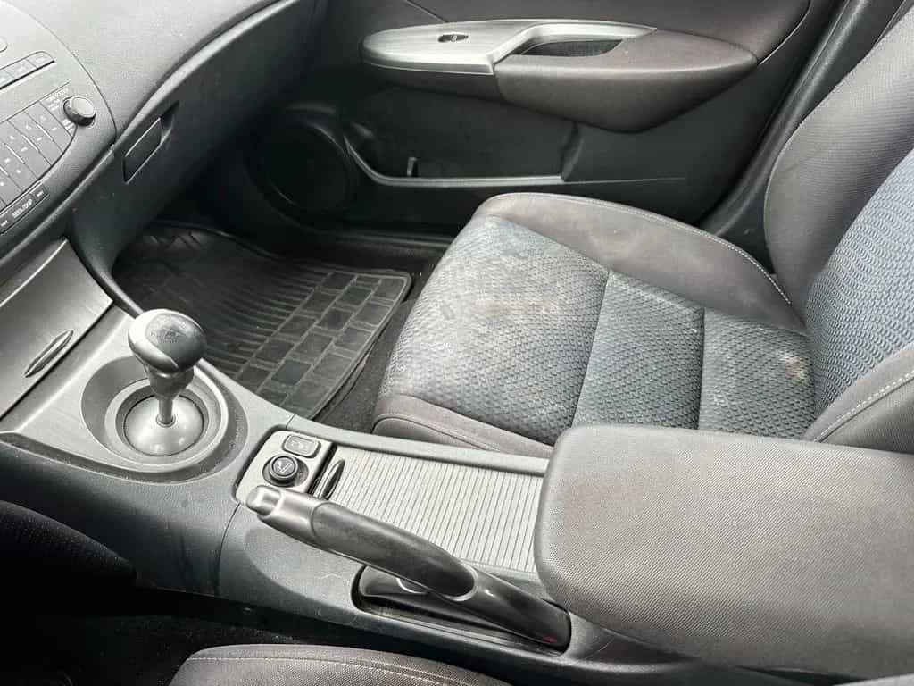 Honda Civic Lim. 5-trg. 1.8 Sport 02/2010-photo-13