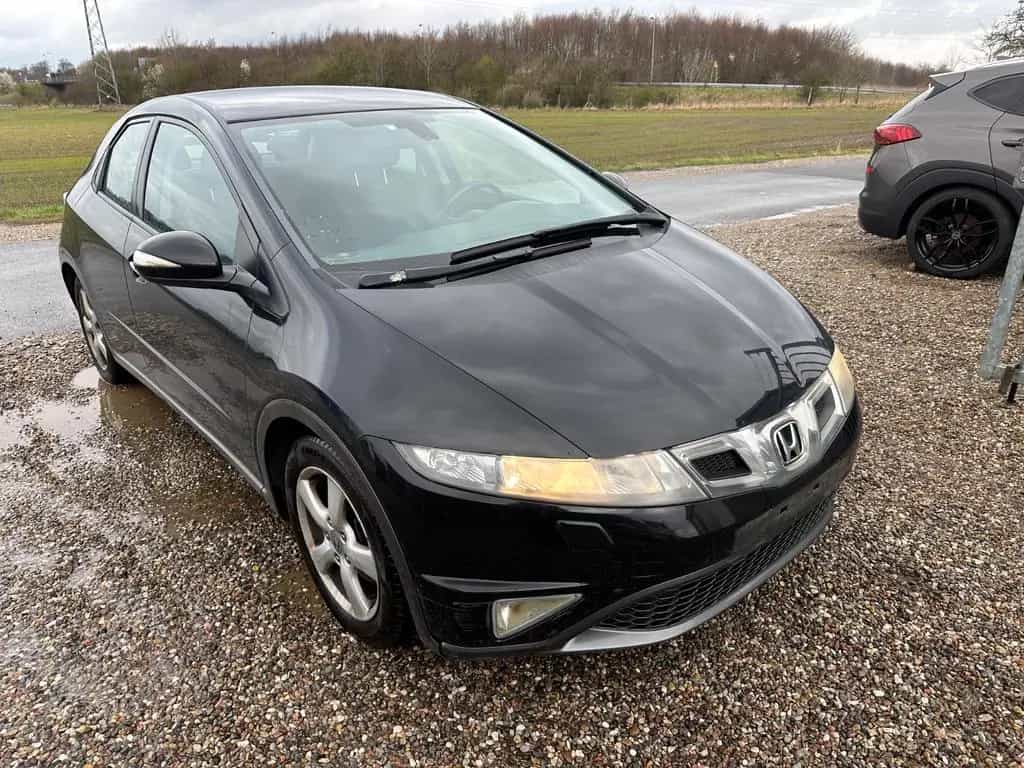 Honda Civic Lim. 5-trg. 1.8 Sport 02/2010-photo-6