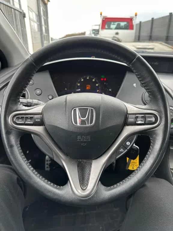 Honda Civic Lim. 5-trg. 1.8 Sport 02/2010-photo-9