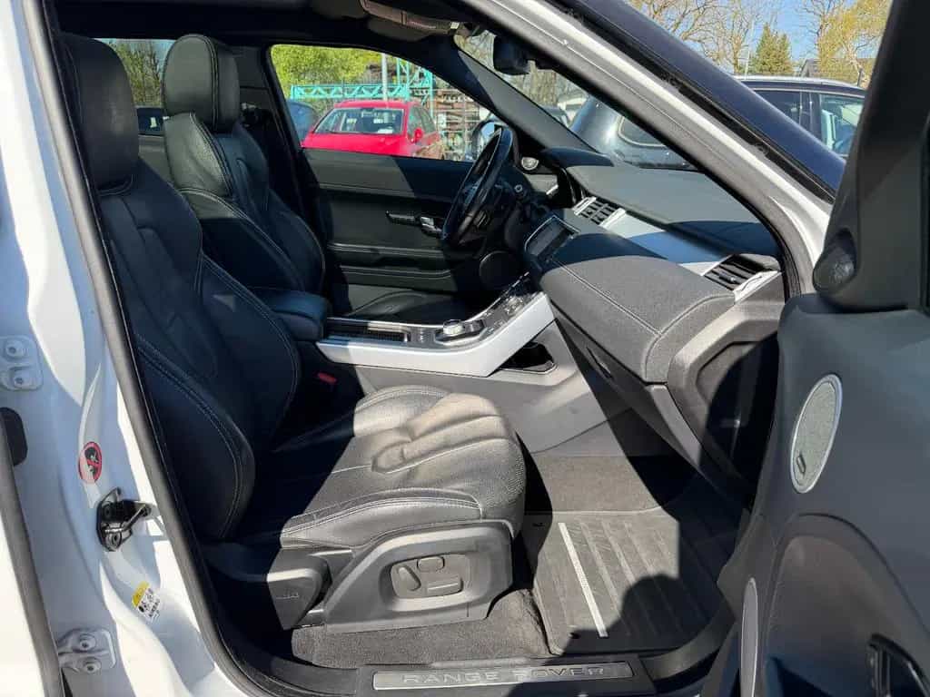 Land Rover Range Rover Evoque 2.2 Aut. ASSI. Leder Kamera PDC 1.H 04/2015-photo-11