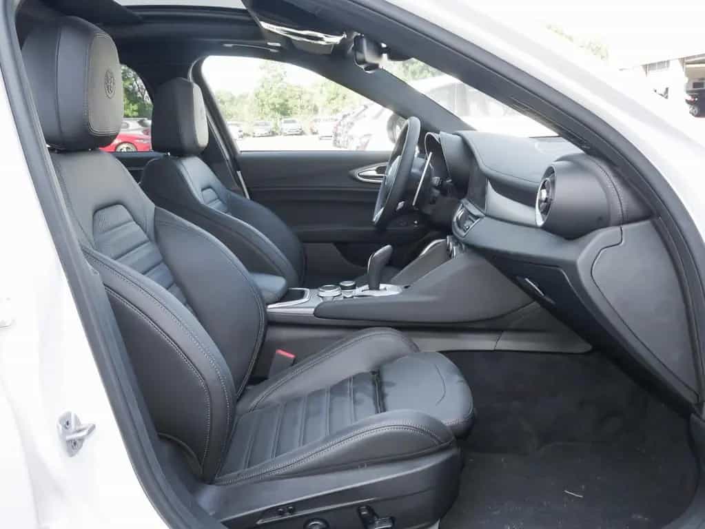 Alfa Romeo Giulia Veloce Q4 PANORAMA, ASSISTENZ & PREMIUM 04/2022-photo-10