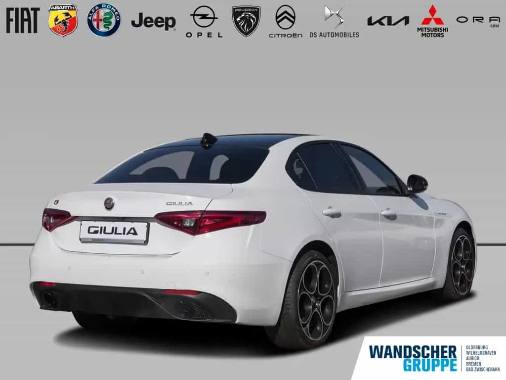 Alfa Romeo Giulia Veloce Q4 PANORAMA, ASSISTENZ & PREMIUM 04/2022-photo-3
