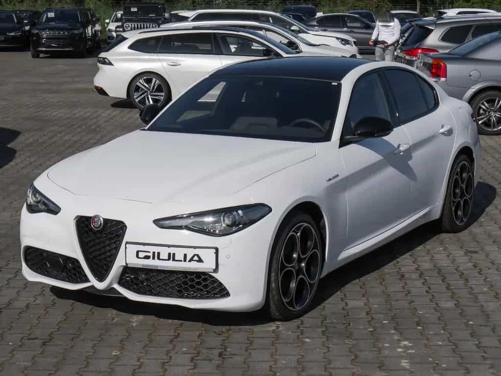 Alfa Romeo Giulia Veloce Q4 PANORAMA, ASSISTENZ & PREMIUM 04/2022-photo-4