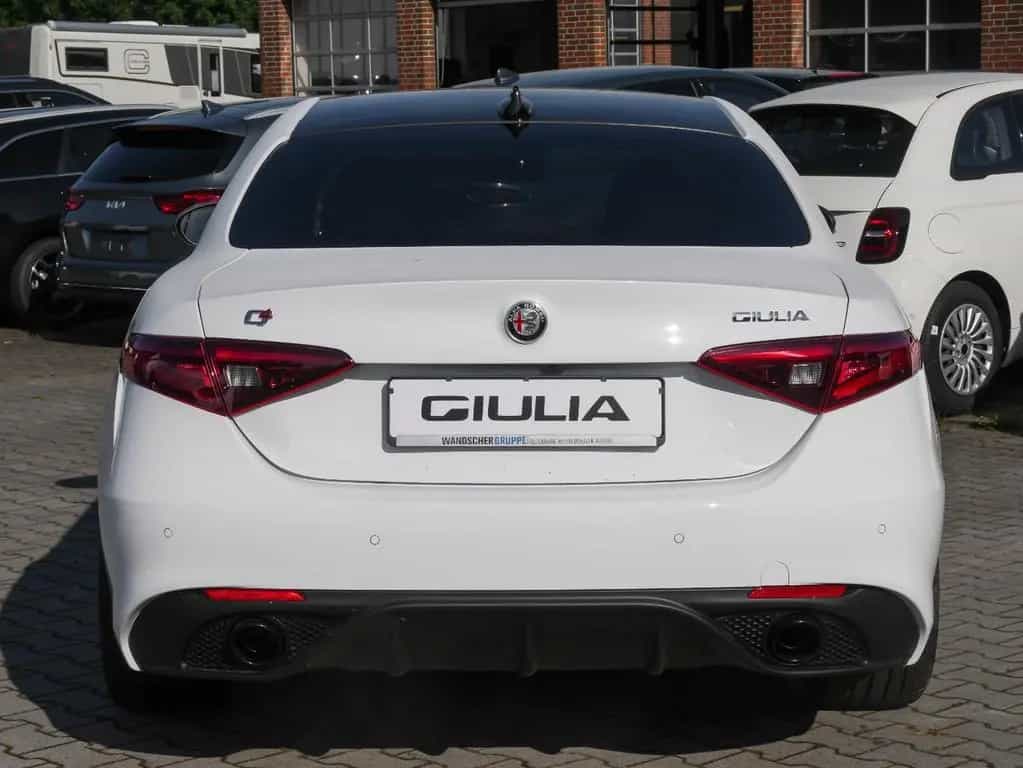 Alfa Romeo Giulia Veloce Q4 PANORAMA, ASSISTENZ & PREMIUM 04/2022-photo-7