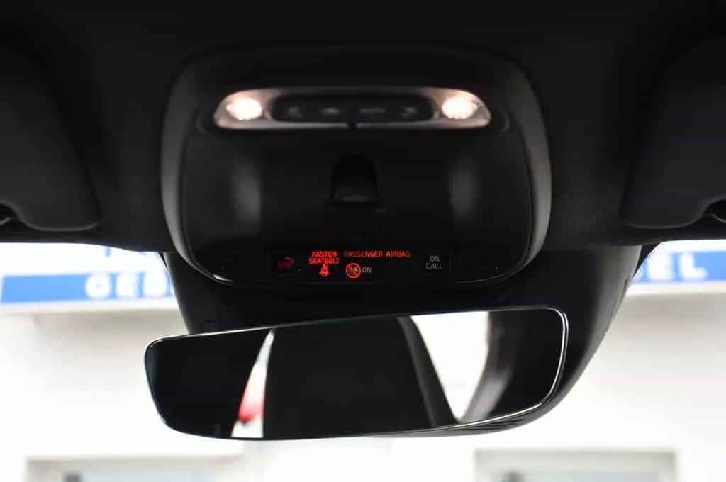 Volvo XC40 B4 R Design AWD DKG PANO-LED-H&K-RKAM-NAVI 02/2022-photo-28